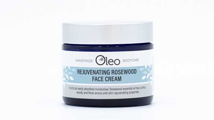 Our Rejuvenating Rosewood Face Cream contributes important antioxidant components to assist in anti-ageing. The Oleo Bodycare Rejuvenating Rosewood Face Cream