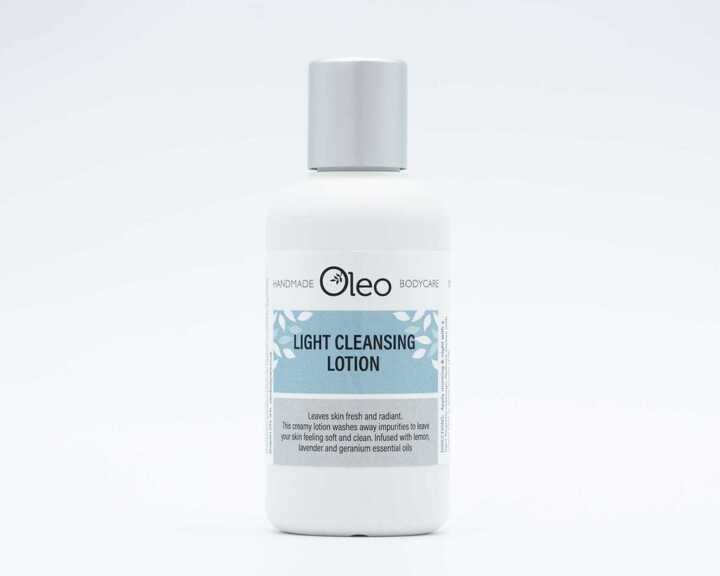 Light Cleansing Lotion