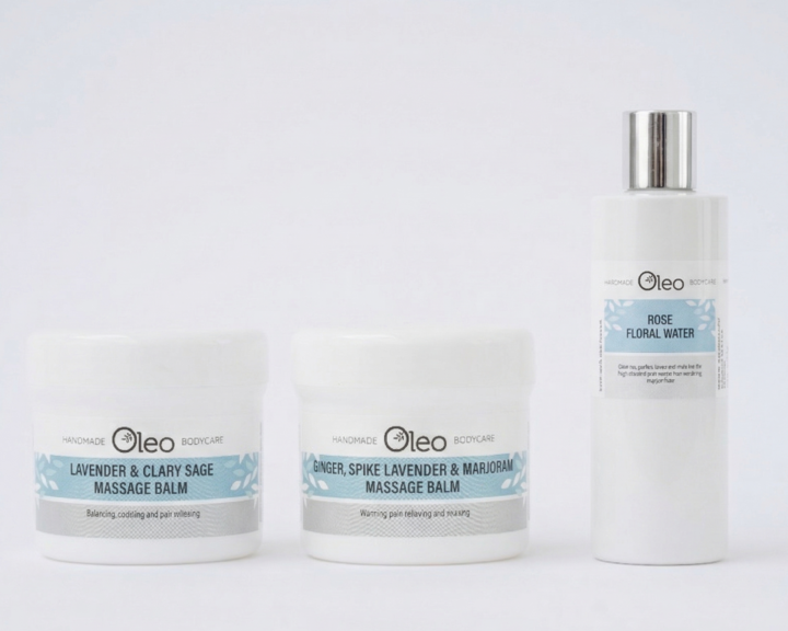 lady using Oleo Replenishing Facial Moisturiser