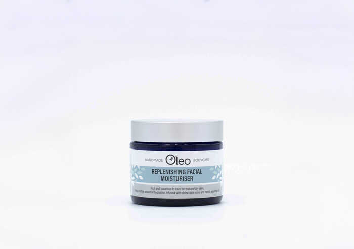 Oleo replenishing moisturiser