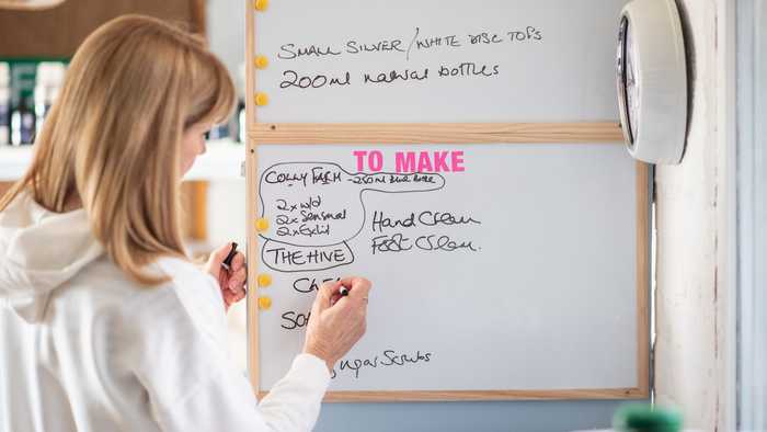 Oleo Bodycare founder Olivia handmaking vegan body moisturiser