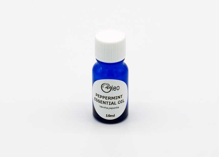 Pure peppermint essential oil