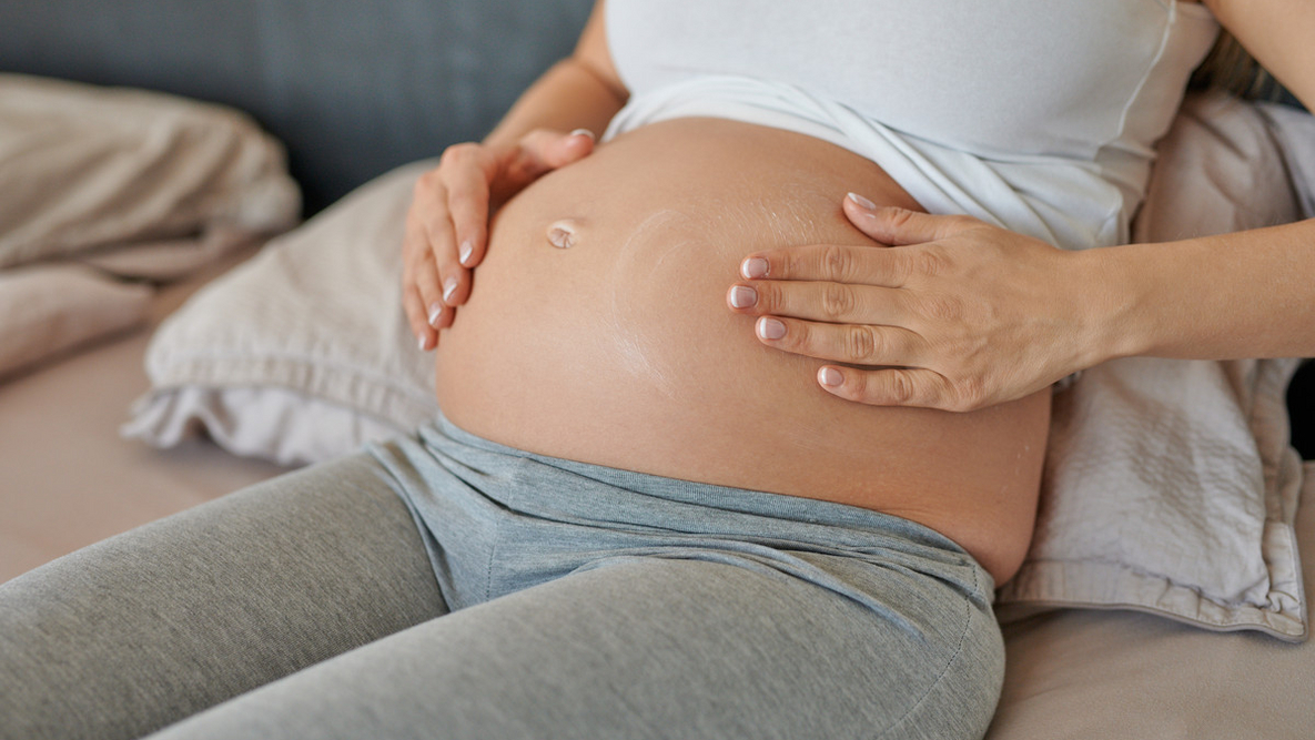 Tips to Help Prevent Stretch Marks During Pregnancy